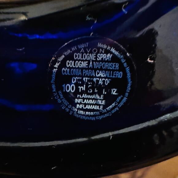 VTG Avon Mesmerize Woody Men Cologne Spray 100 ml 3.4 oz Full Size Discontinued - Picture 6 of 8